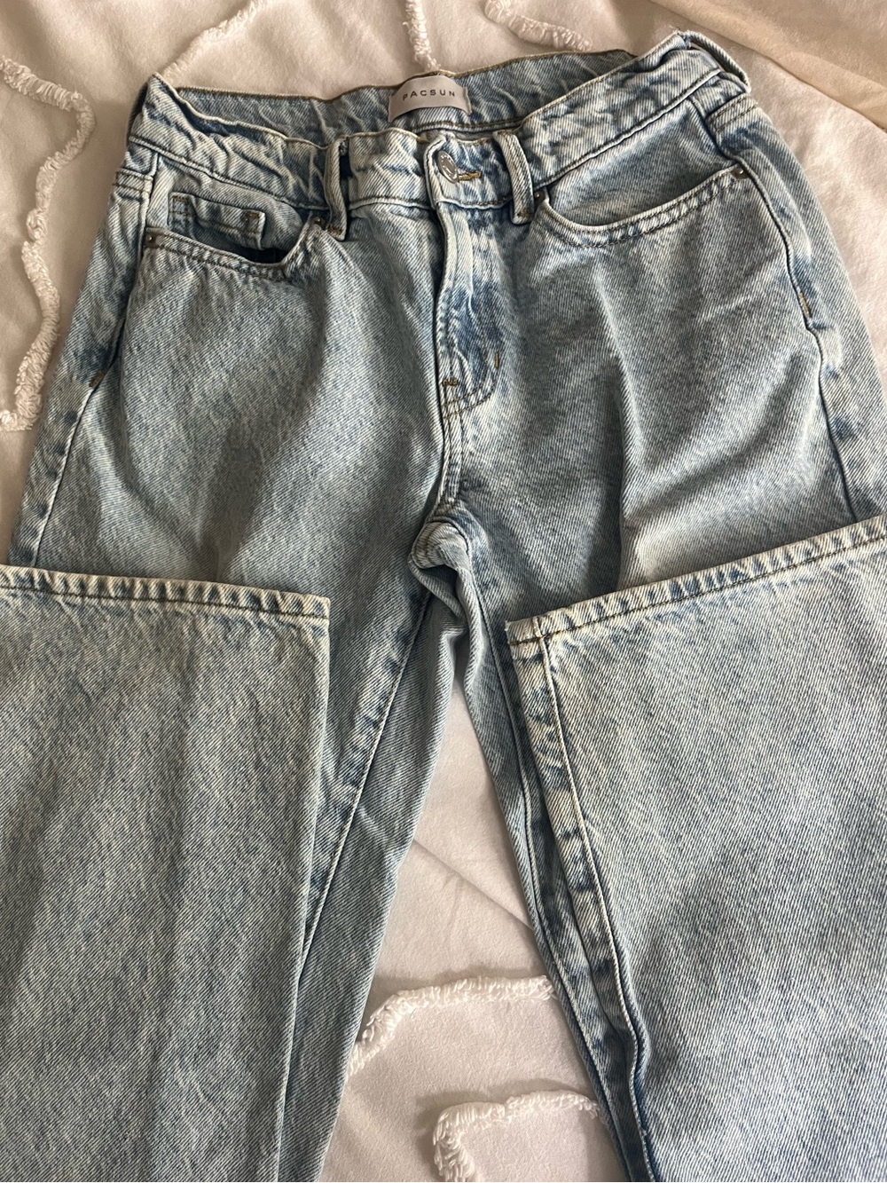 PacSun Women’s Light Blue High-Rise Jeans